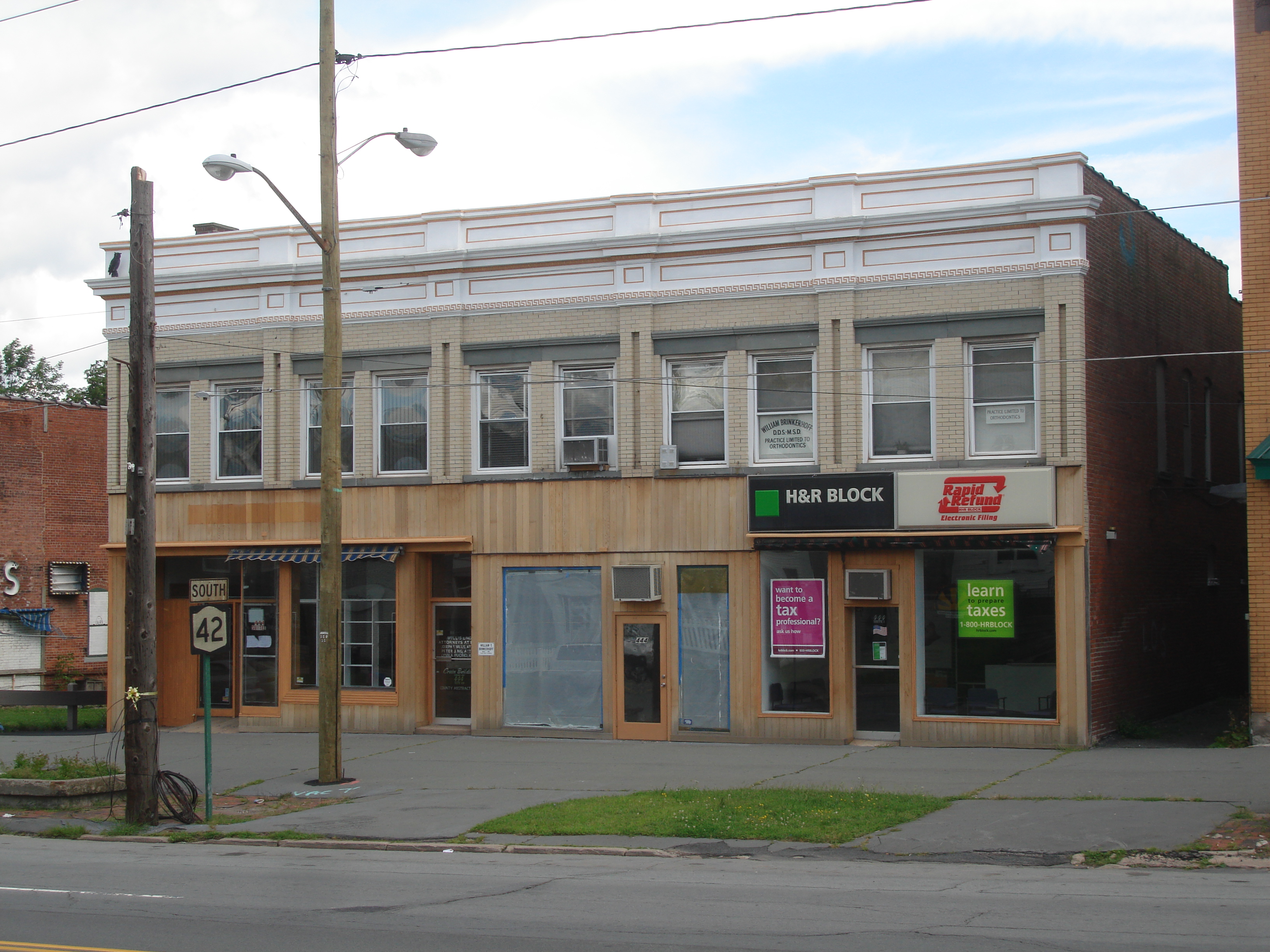 BroadwayN444.jpg