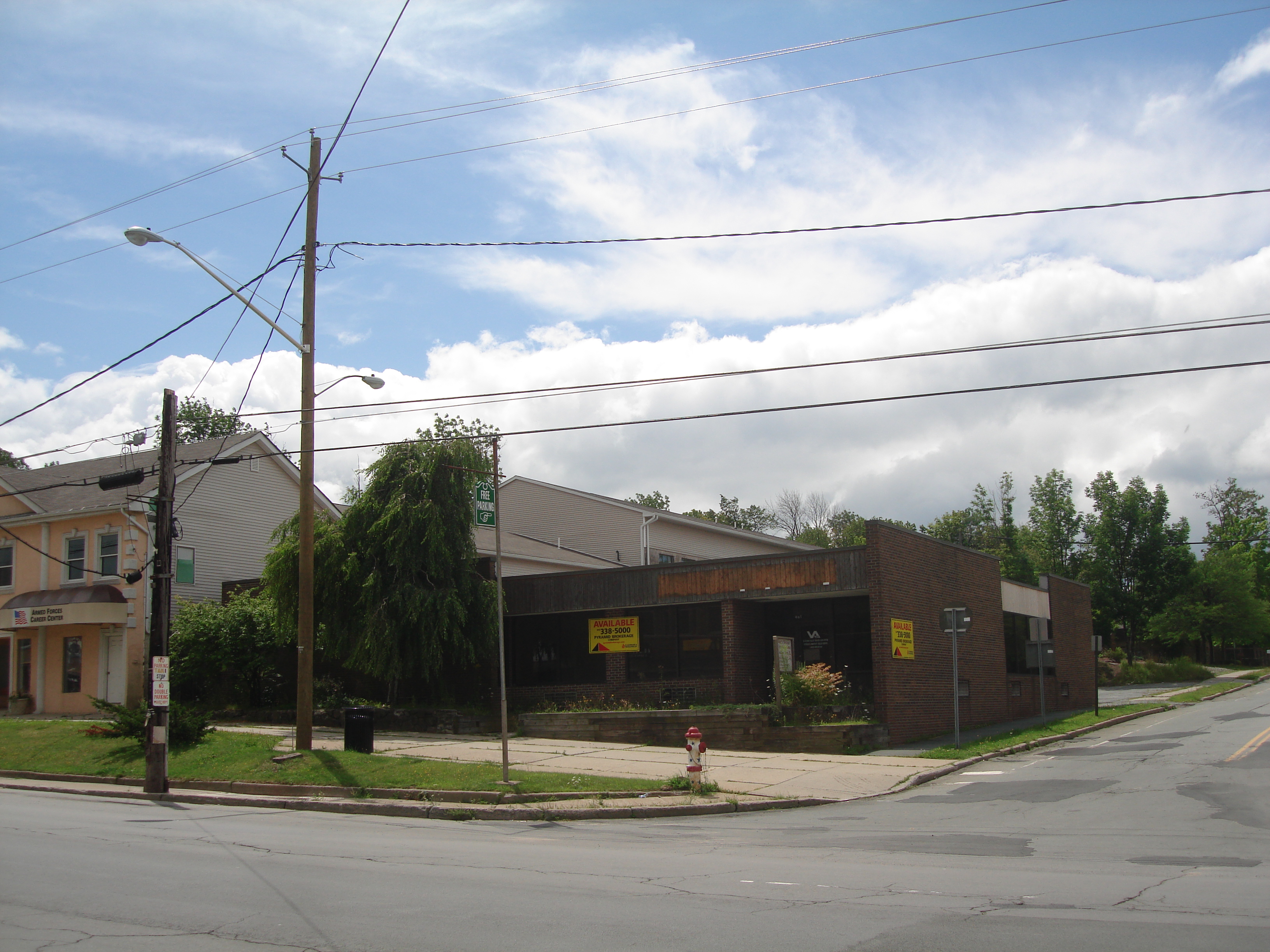 BroadwayS401a.jpg